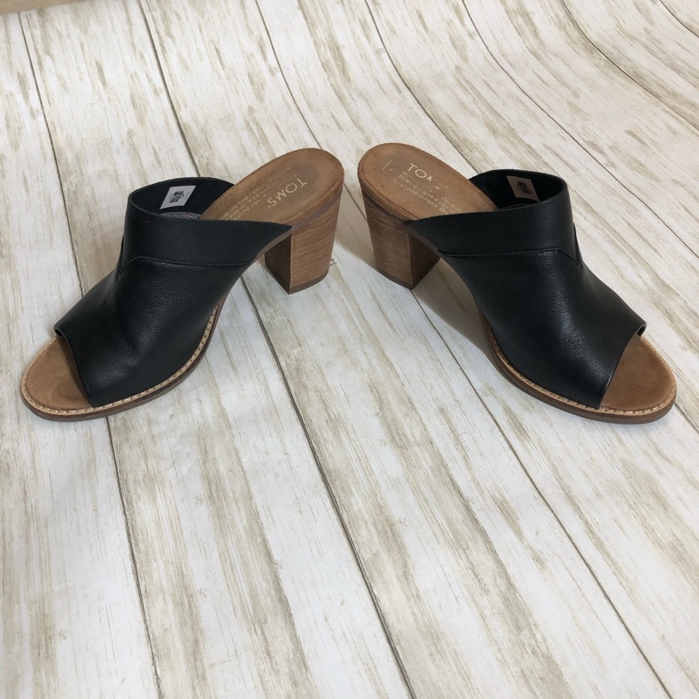 Toms Majorca Open Toe Mule Black
